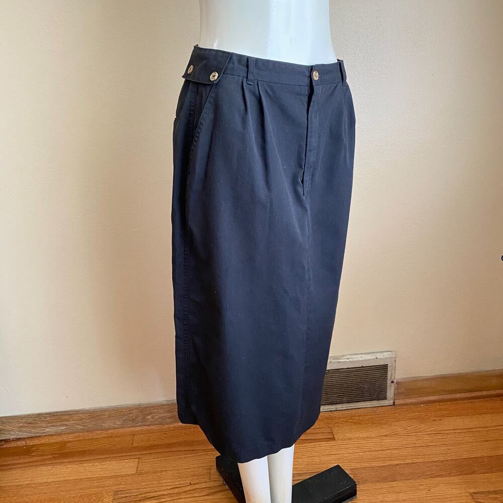 Vintage Size Medium Handmade Skirt from Slacks Black Knee Length Pockets Buttons